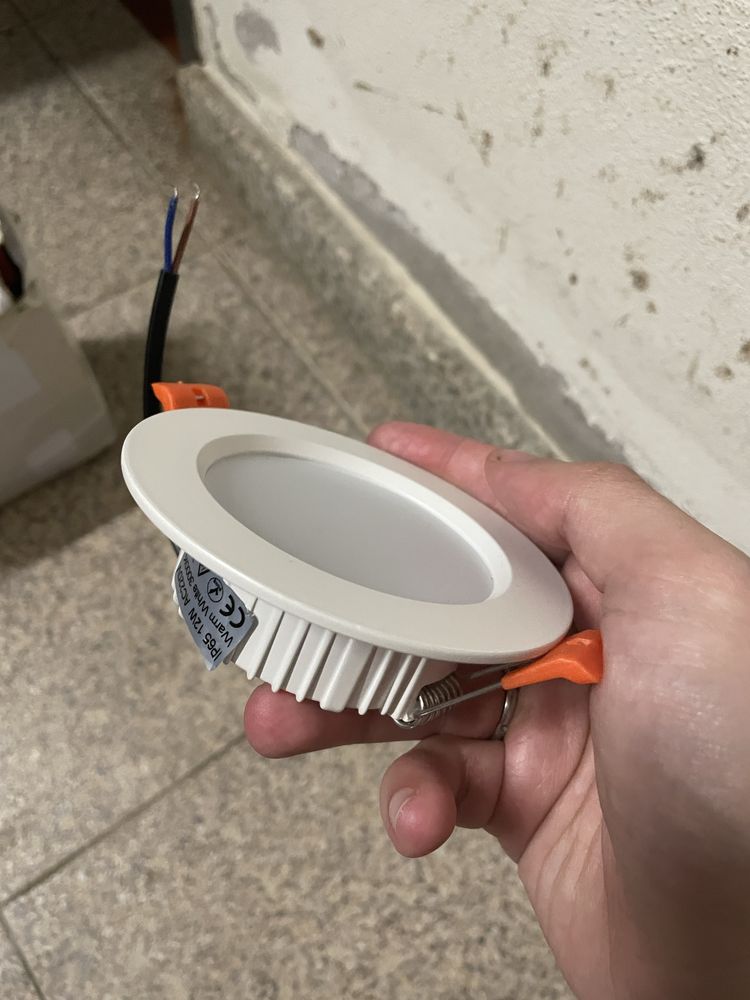 Luzes / Focos novos