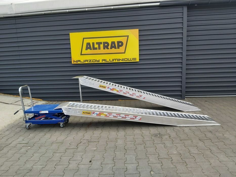 ALTRAP najazdy aluminiowe 3,5m 2,95t 2100 zł komplet Certyfikat