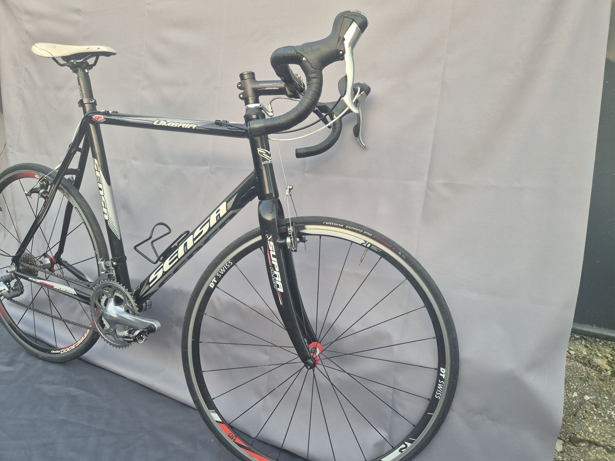Rower szosowy SENSA Umbria. Bardzo dobry stan. Rozmiar ramy 60-61cm