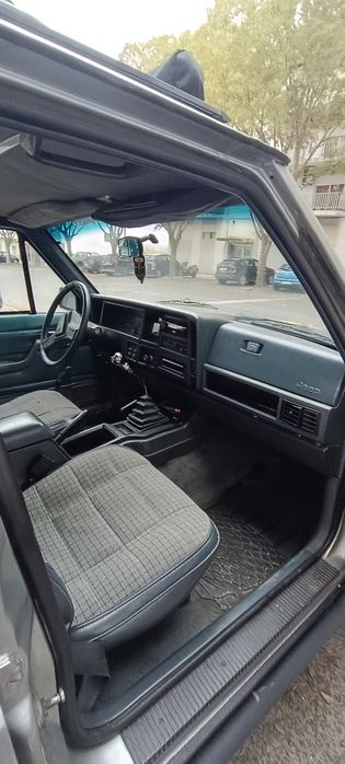 Jeep Cherokee xj 2.1