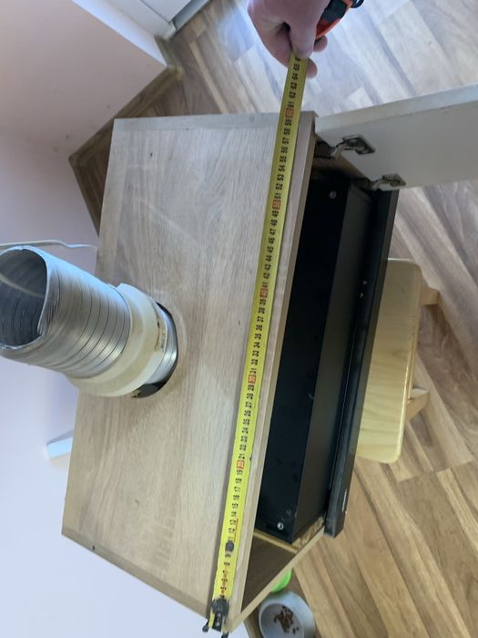 Продам кухону витяжку