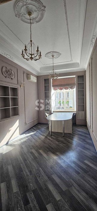 3к.кв під офіс комерція бізнес центр Метро "Площа Українських Героїв"