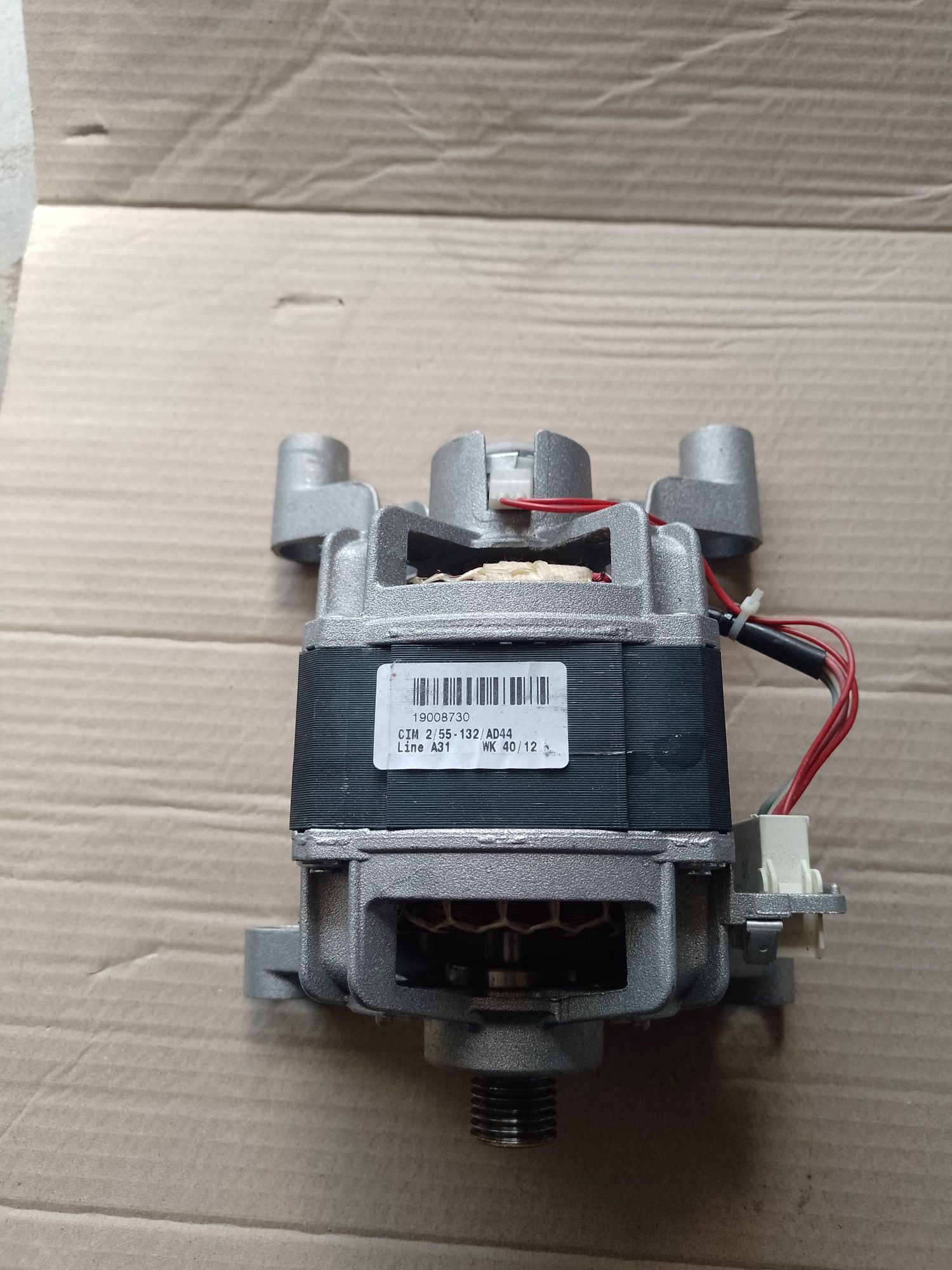 Silnik do pralki Ariston Hotpoint mod.WMSD 723S EU