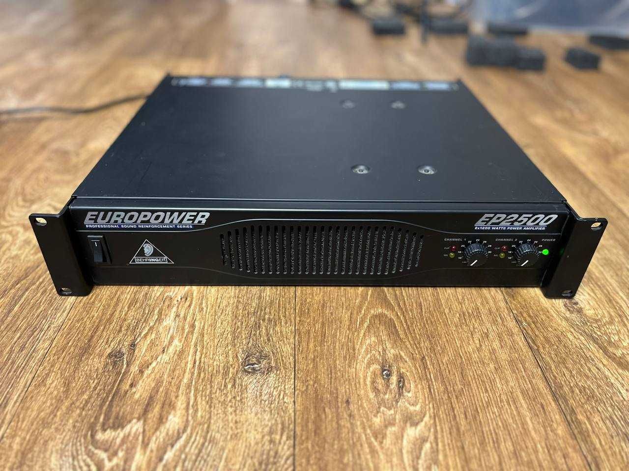 Підсилювач потужності Behringer EP2500 Europower