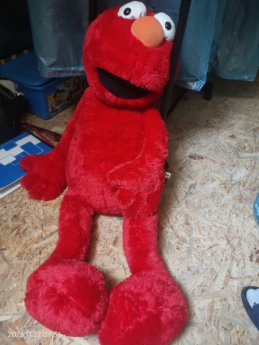 Pluszak elmo czerwony