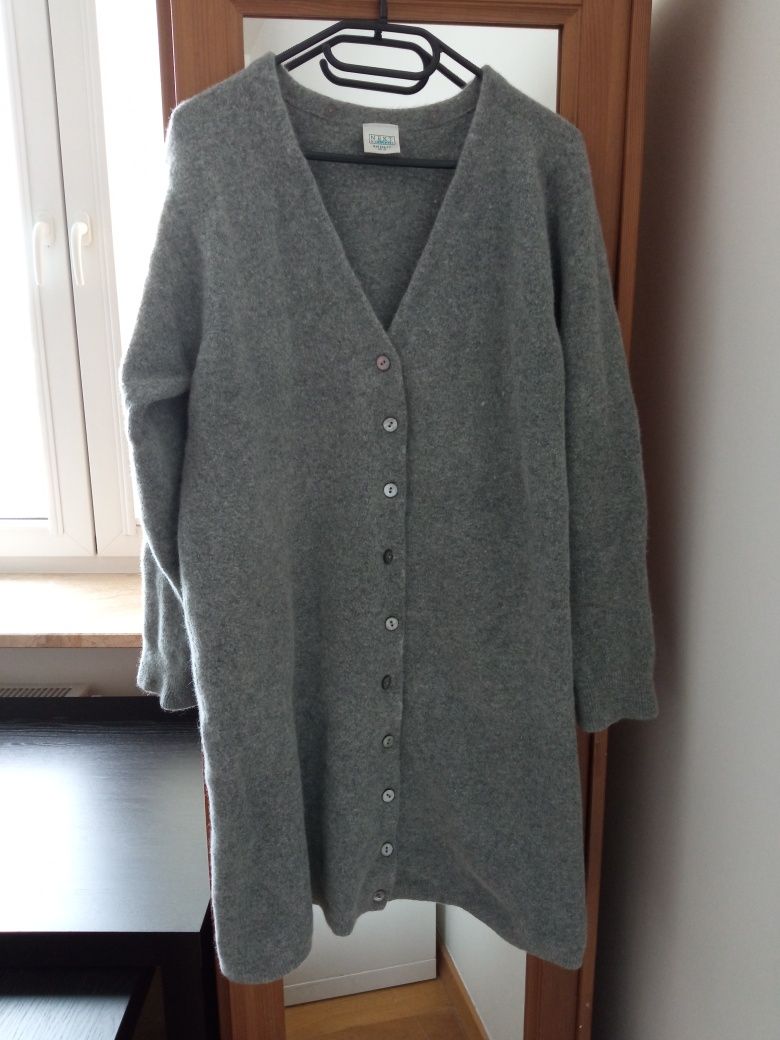 Sweter z wełny merino i kaszmiru