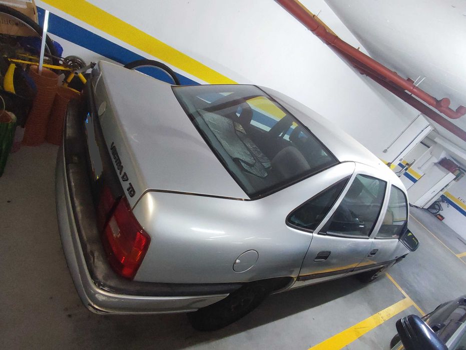 Vendo Opel Vectra, 1700cc de 1995