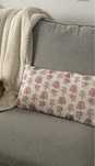 Almofada decorativa IKEA / Branco e rosa 30x58