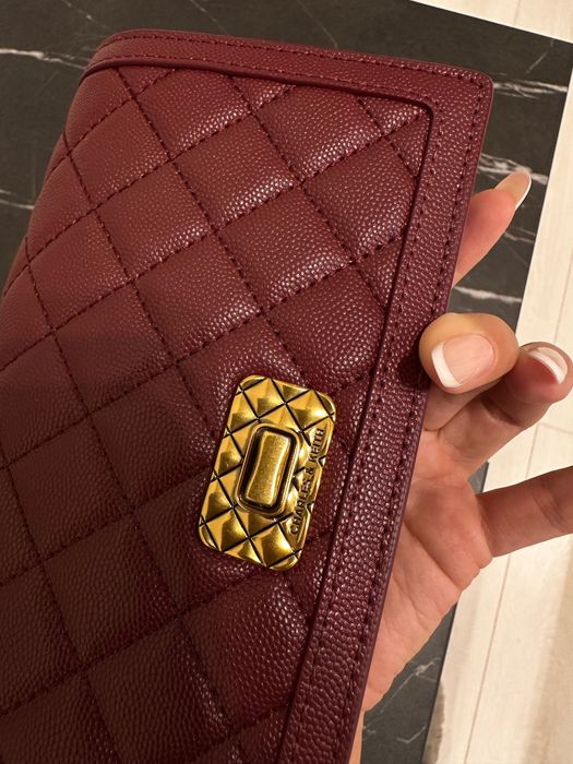 Бордова сумка Charles&Keith