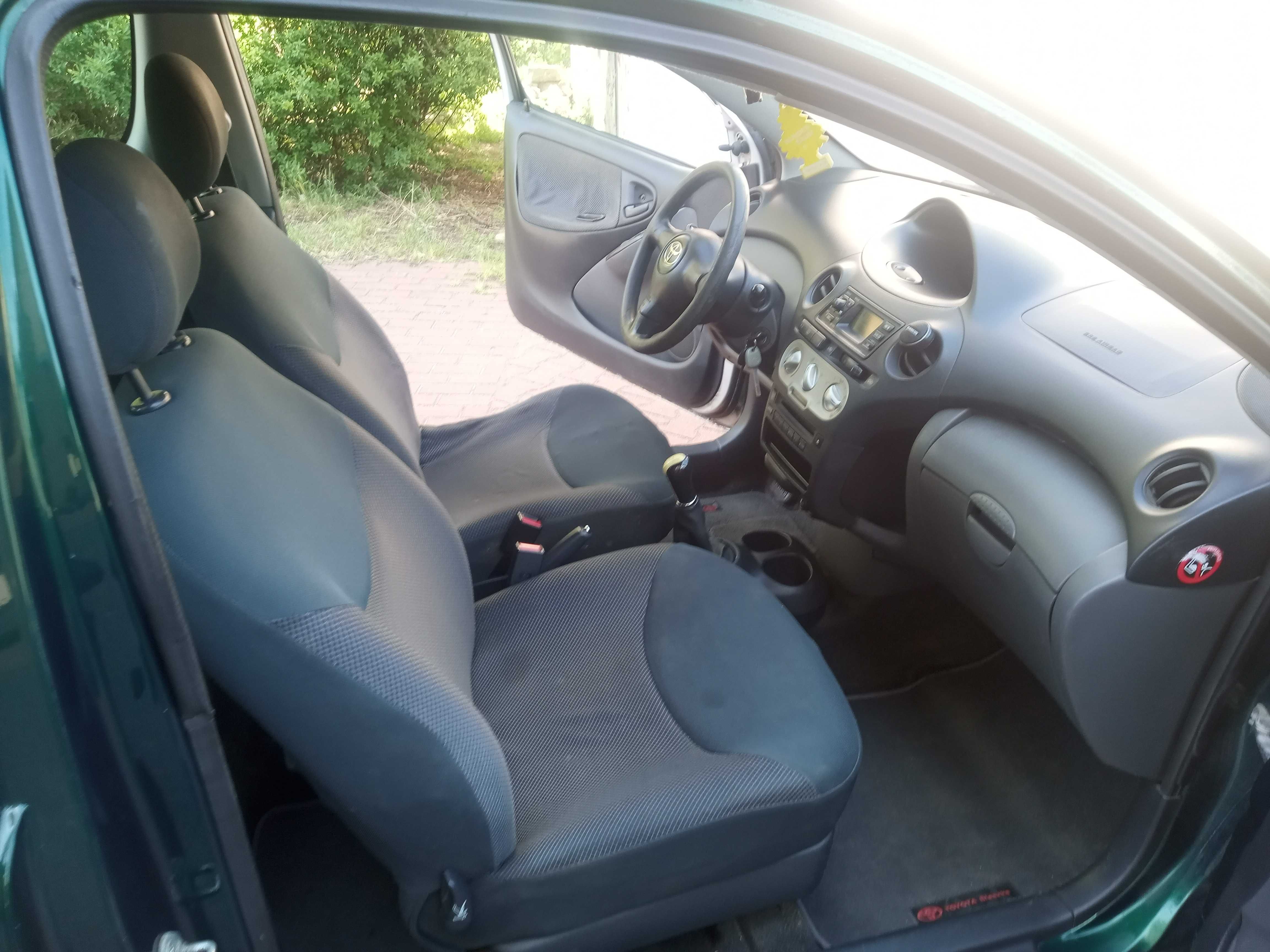 Toyota Yaris 1.3 vvti Klima elektryka 2003r.