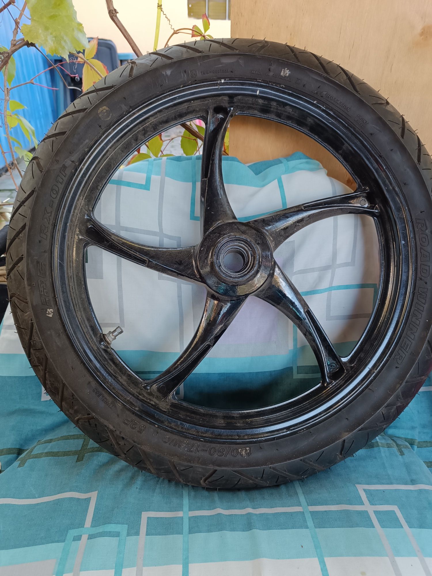 Колесо на китайский мотоцикл skymoto DTR