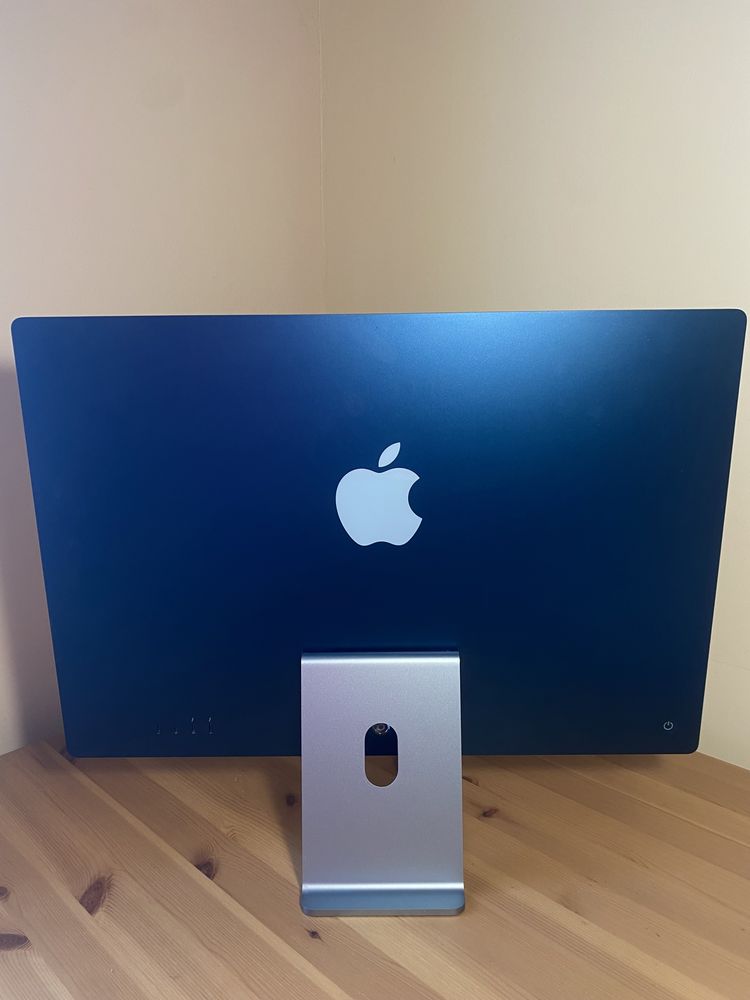 Apple iMac M1 Blue 24” 5K 8 CPU 8 GPU 8GB RAM 256GB SSD
