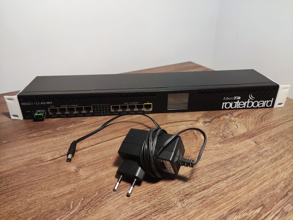 Mikrotik Routerboard RB2011UiAS-RM Rack mount sprawny router