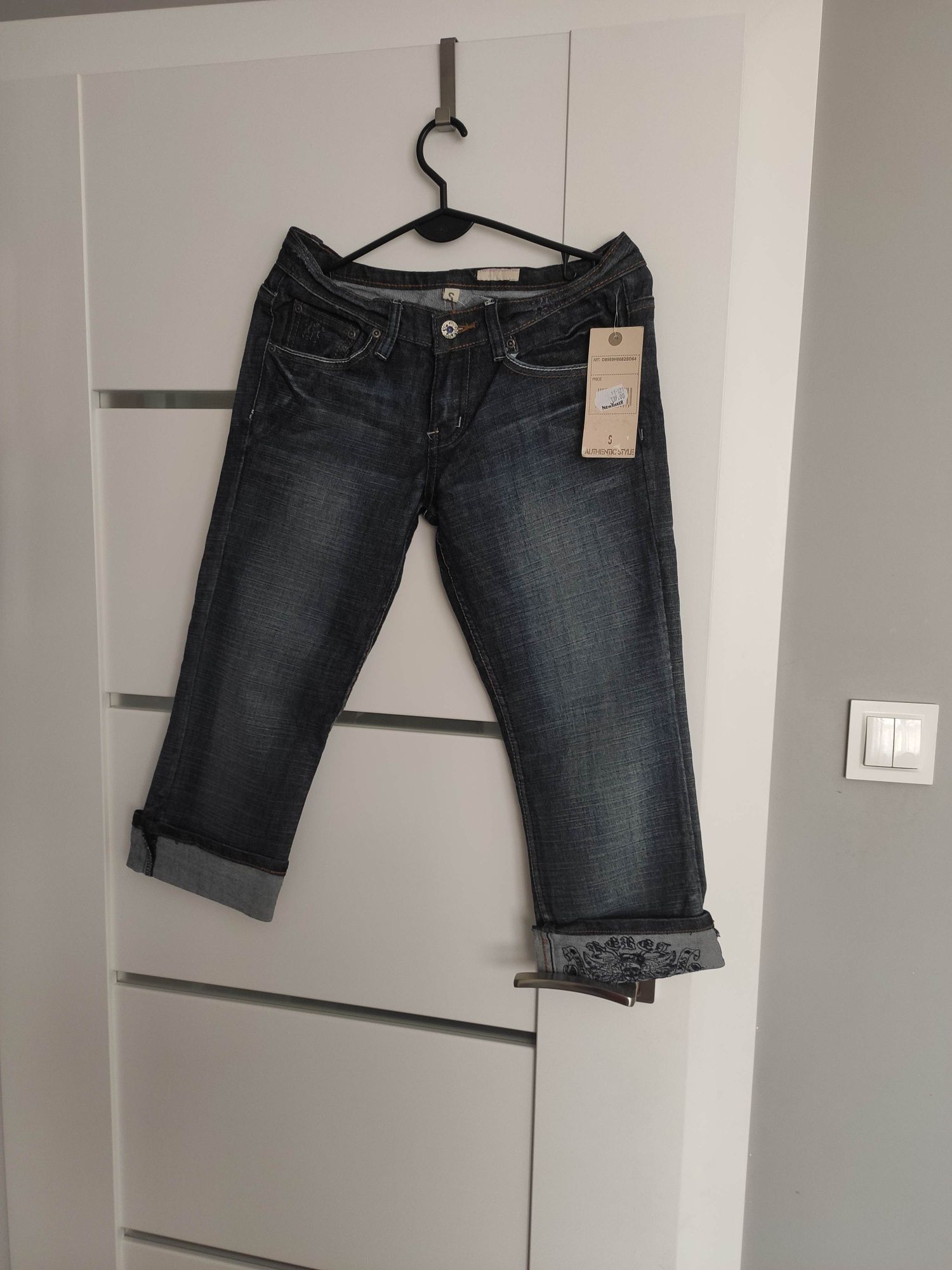 krotkie jeansowe spodnie new yorker nowe