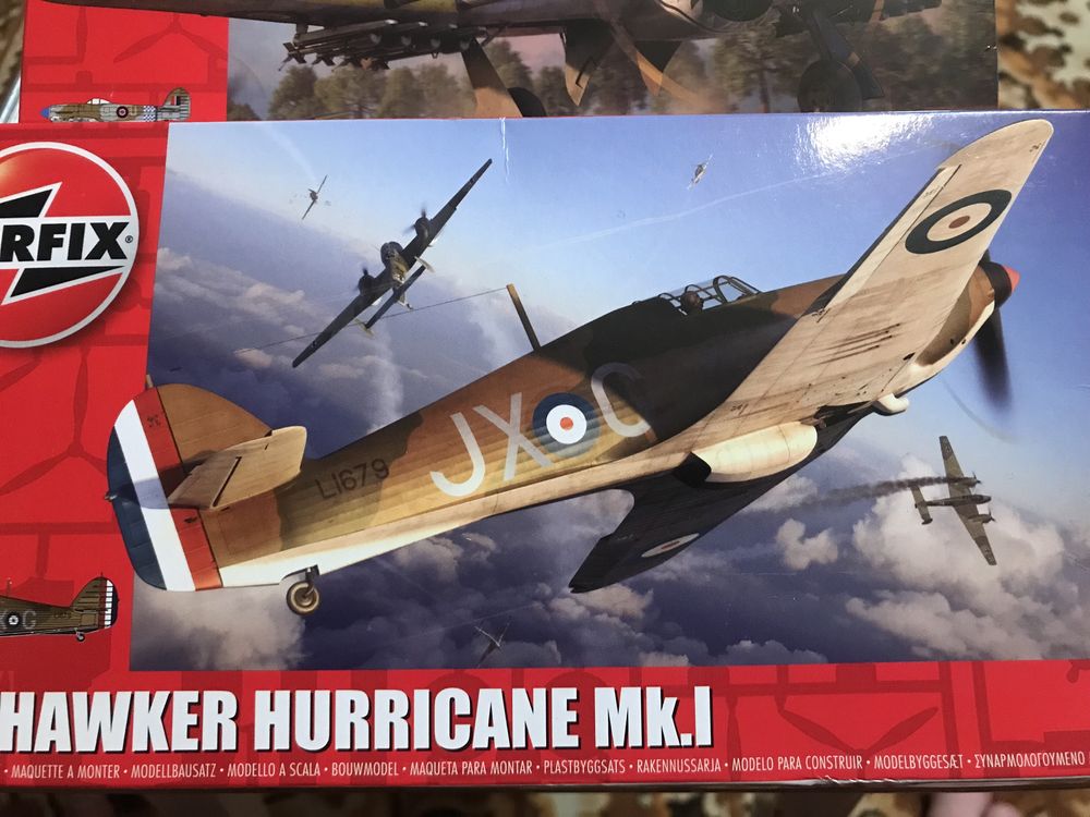 Сборные модели самолётов Hawker Airfix.  Heller 1:72