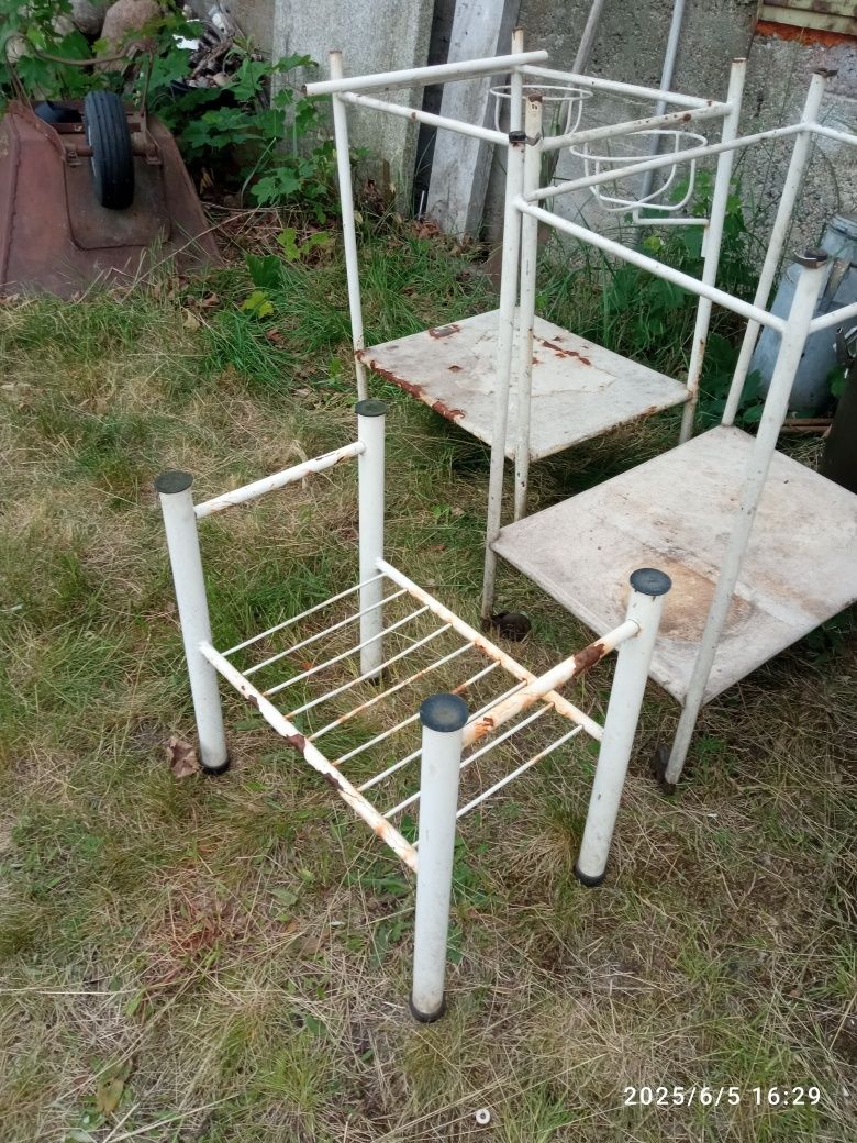 Komplet szafek medycznych