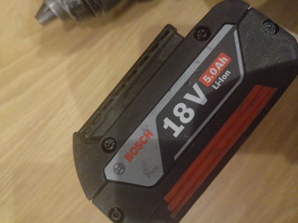 Wkrętarka akumulatorowa Bosch GSR 18V-150 C bateria akumulator