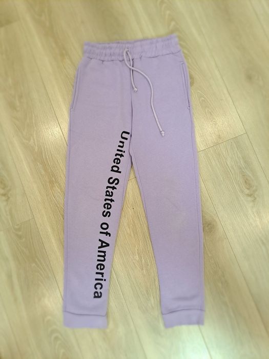 Жіночі спортивні штани