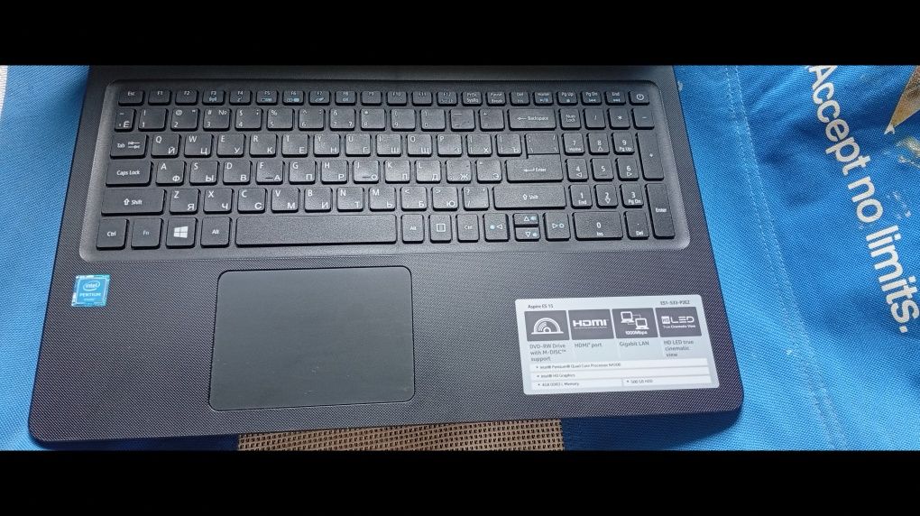 Продам ноутбук Acer Aspire ES15 ES1-533-P2EZ