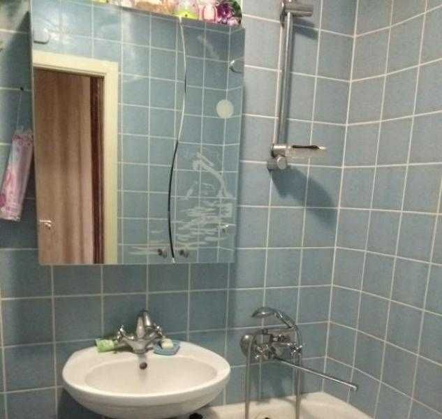Продам 1к квартиру Метро ХТЗ.  2\5