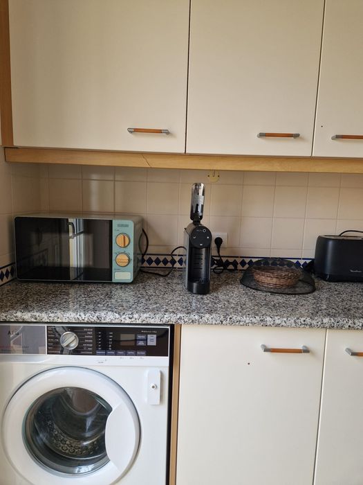 Arrenda-se andar moradia Praia del Rey. House for rent Praia del Rey
