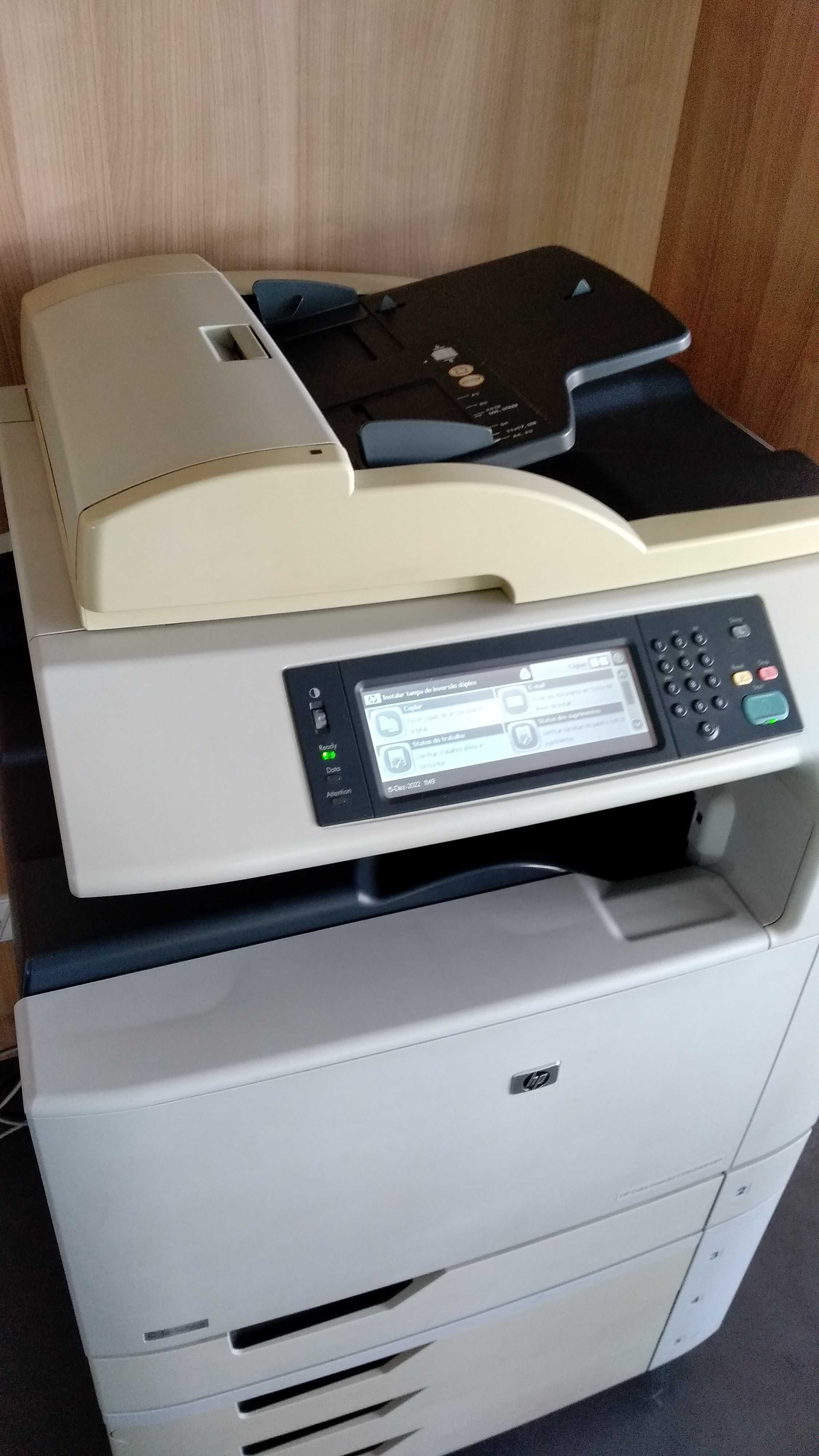 Impressora Multifunções HP LaserJet 6040