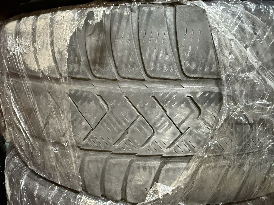 Pirelli Sottozero 3 235/45 r18