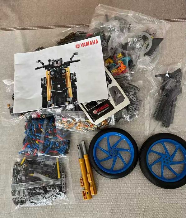 Réplica LEGO Yamaha MT10 SP – Novo por montar