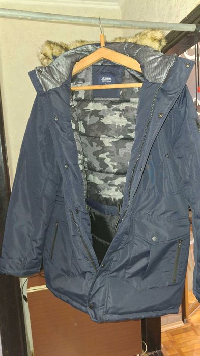 Чоловіча зимова куртка