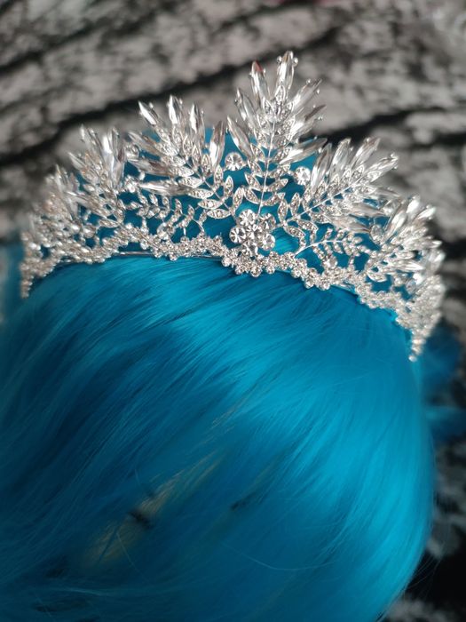 Tiara korona opaska kryształowa błyszcząca szklana ślubna na głowę