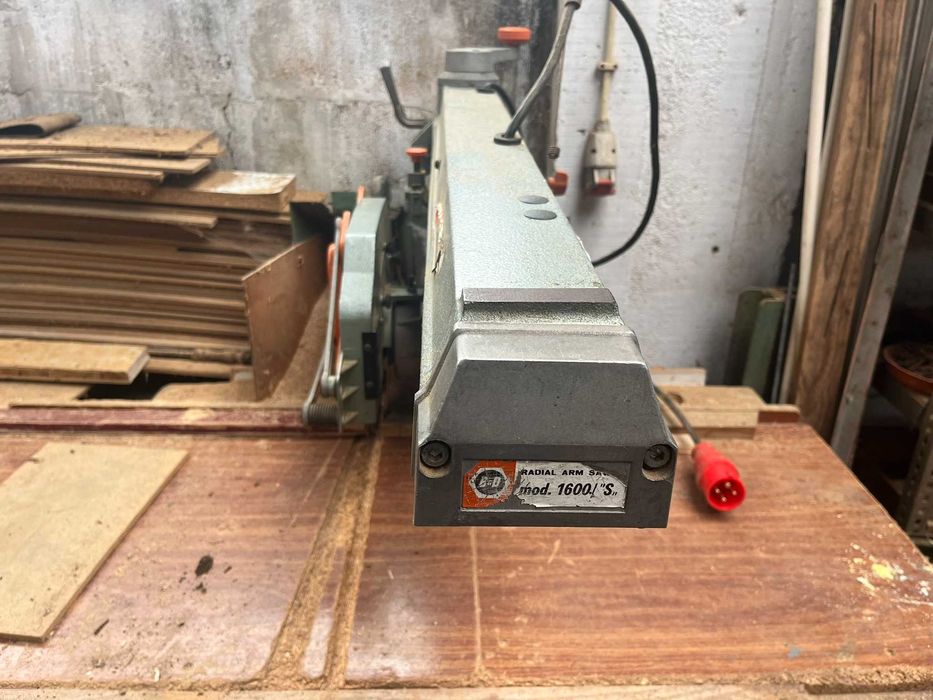 Maquina de Corte Radial 1600S