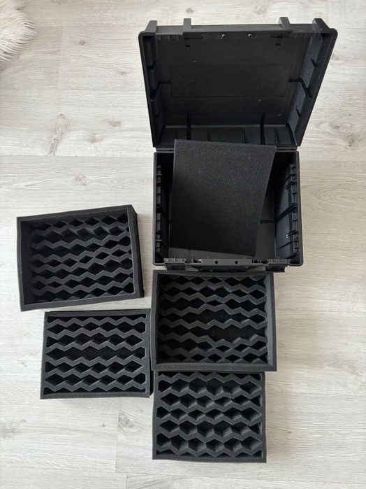 Games Workshop Warhammer Citadel Battle Figure Case walizka na figurki