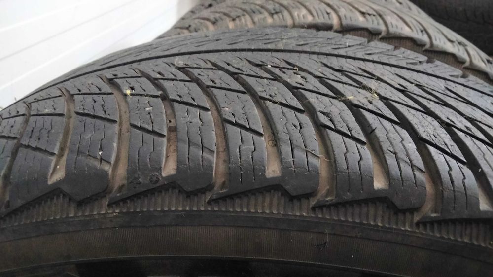 Michelin pilot alpine 5 suv 235/60r18