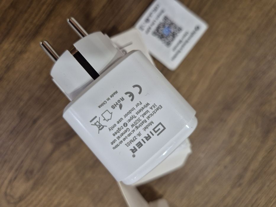 Tomada Inteligente (Smart Plug).
 * Marca: GIRIER