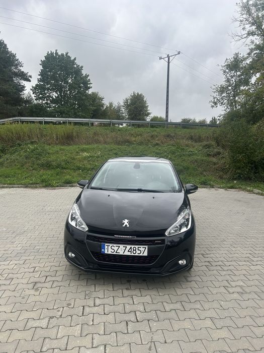 Peugeot 208 Peugeot 208 Gt Line 2017