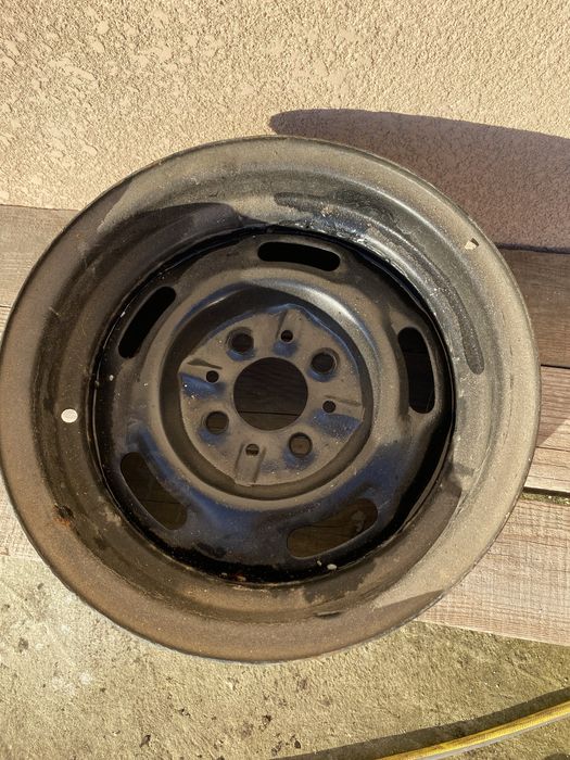 Продам диски на 13», развернутые