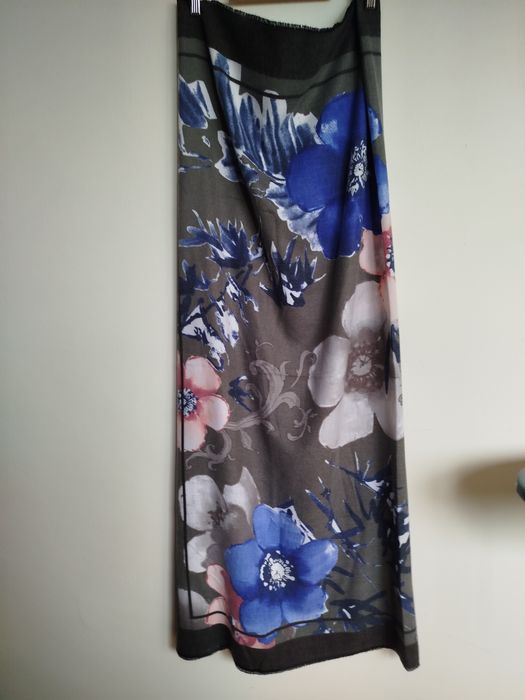 Duża chusta 130x130 wiskoza z wełną