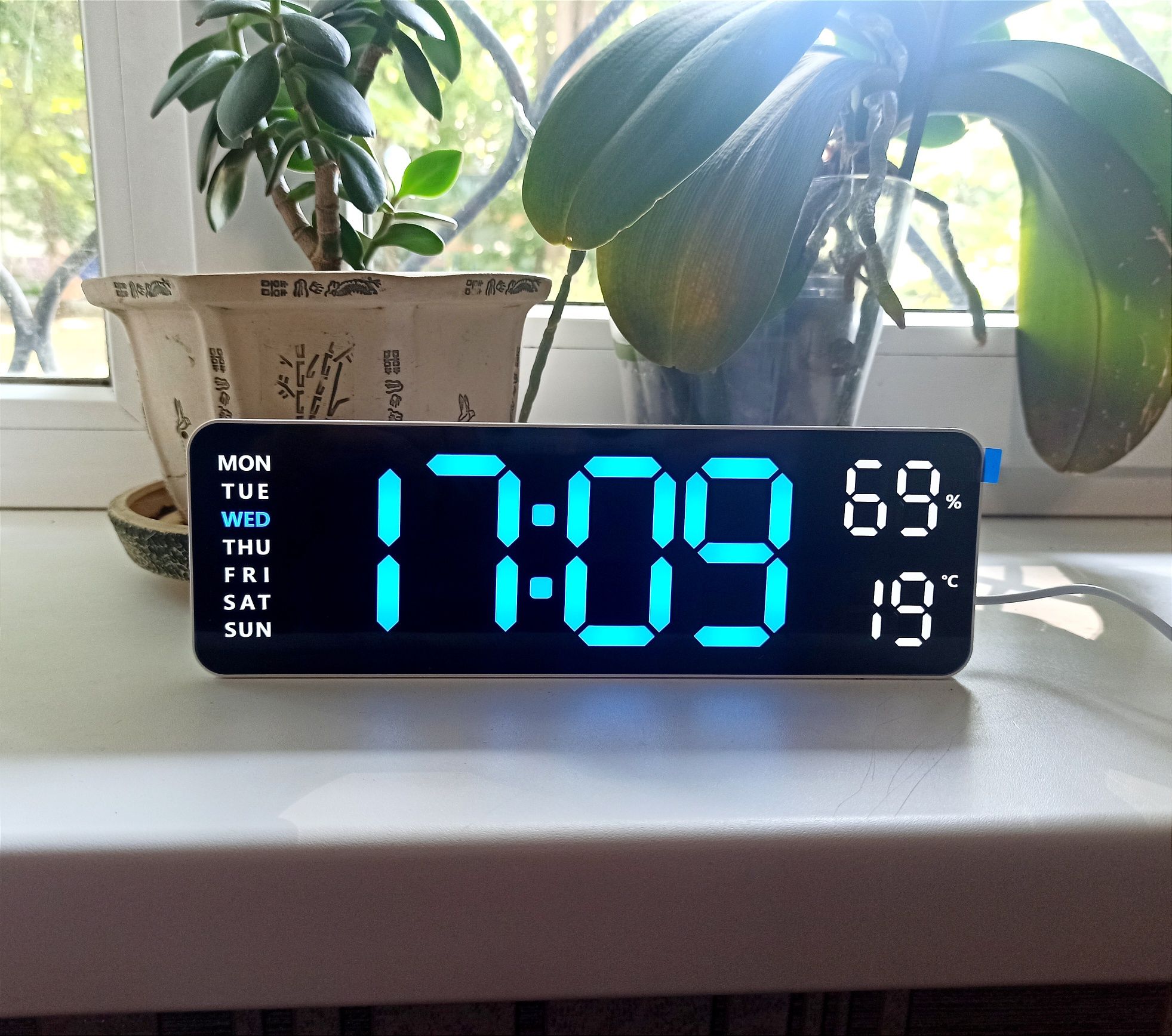 Годинник світлодіодний Led