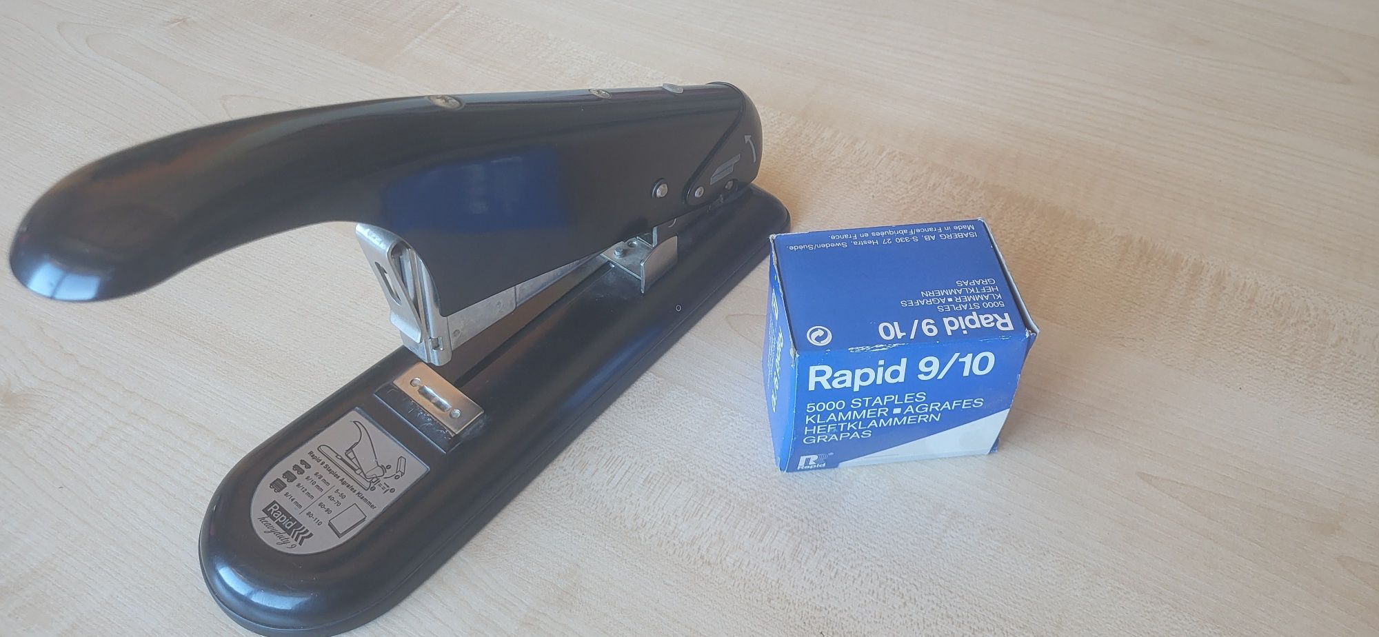 Zszywacz biurowy Rapid Retro Classic HD9 Black Magic - 110 kartek
