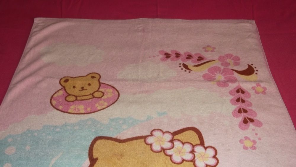 toalha de menina da Hello Kitty