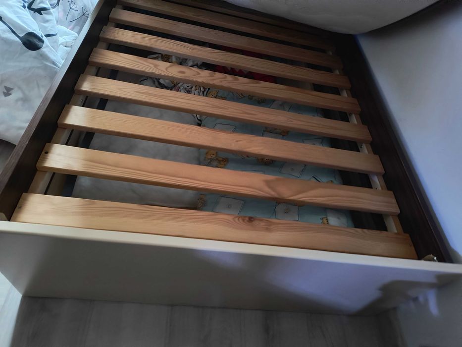 Łóżko młodzieżowe