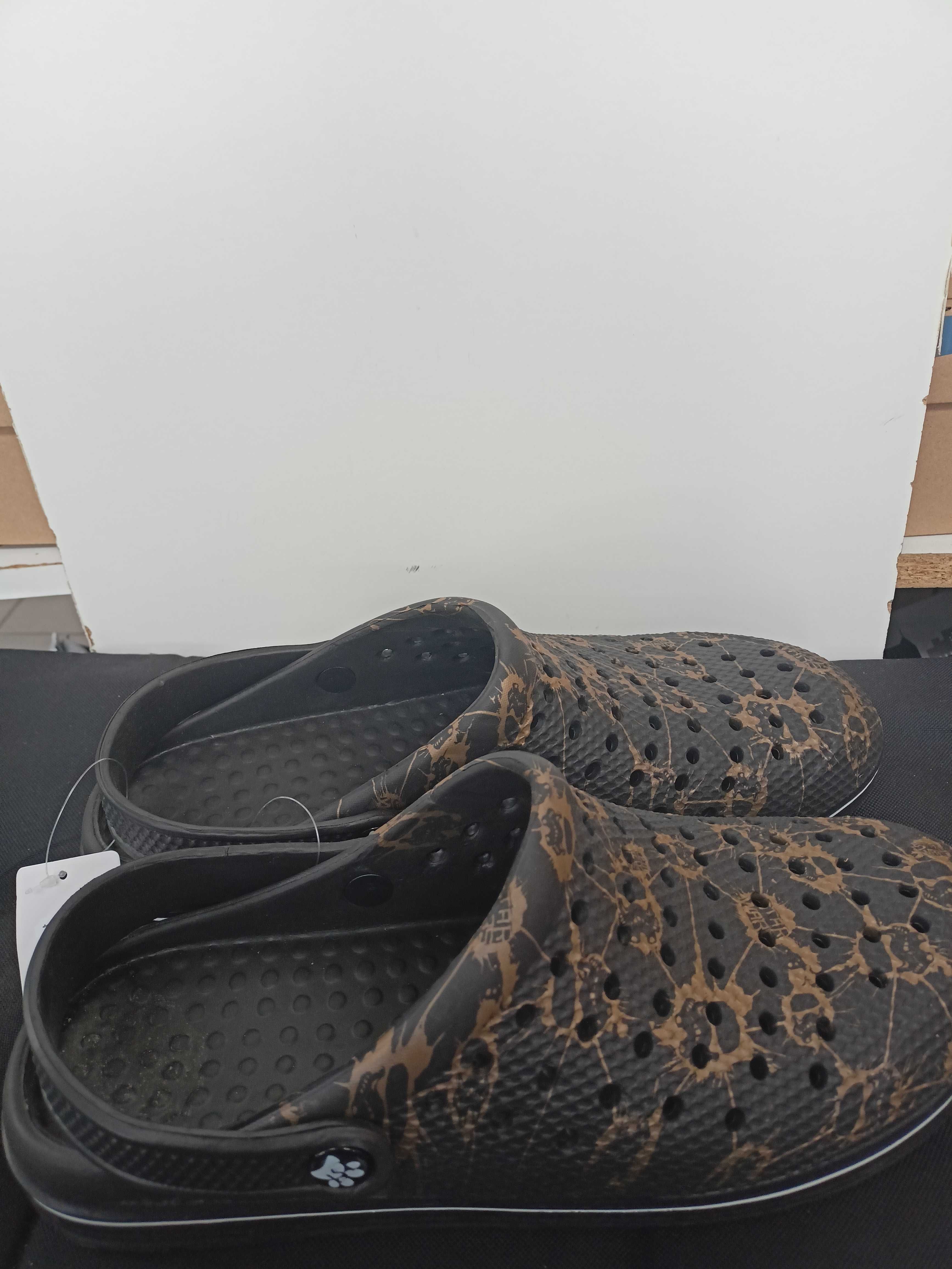 Crocsy męskie-nowe