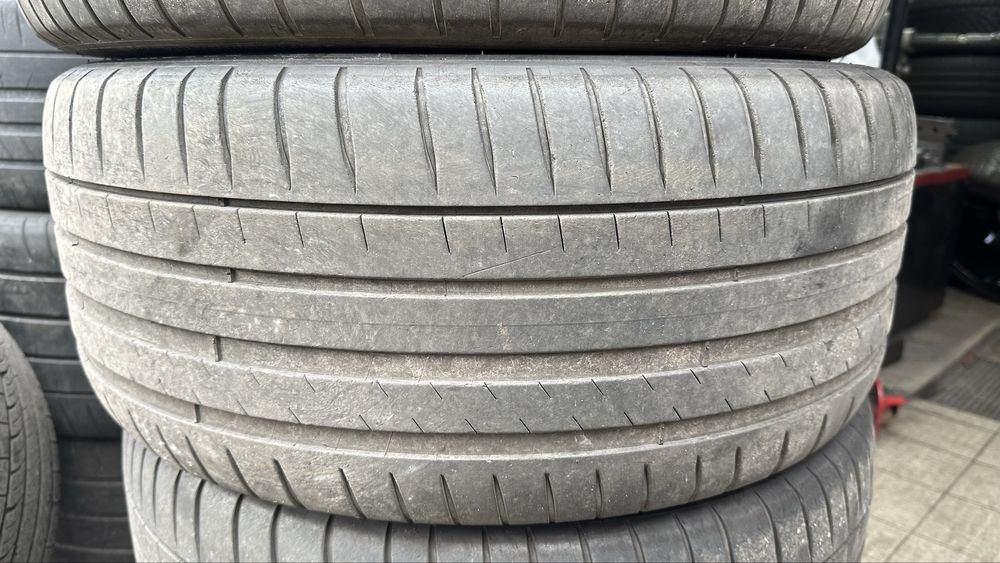 Продам резину Michelin pilot sport 4 245/40 18
