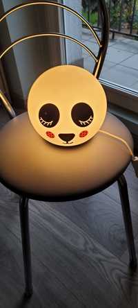 Lampka nocna dla dzieci Ikea