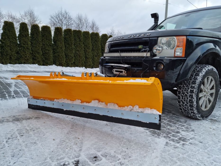 Pług śnieżny do samochodu 4x4 odśnieżanie samochodem  producent
