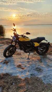 Ducati scrambler