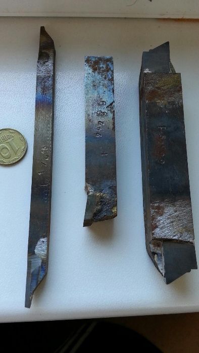 Різці маленькі всього 3 шт .нові