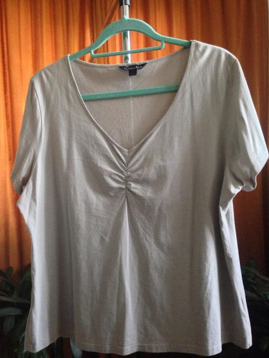 Bluzka w rozm. 44/46