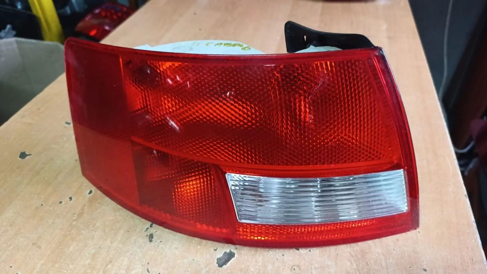 AUDI A4 B6 CABRIO LAMPA LEWA TYLNA LEWY TYŁ
