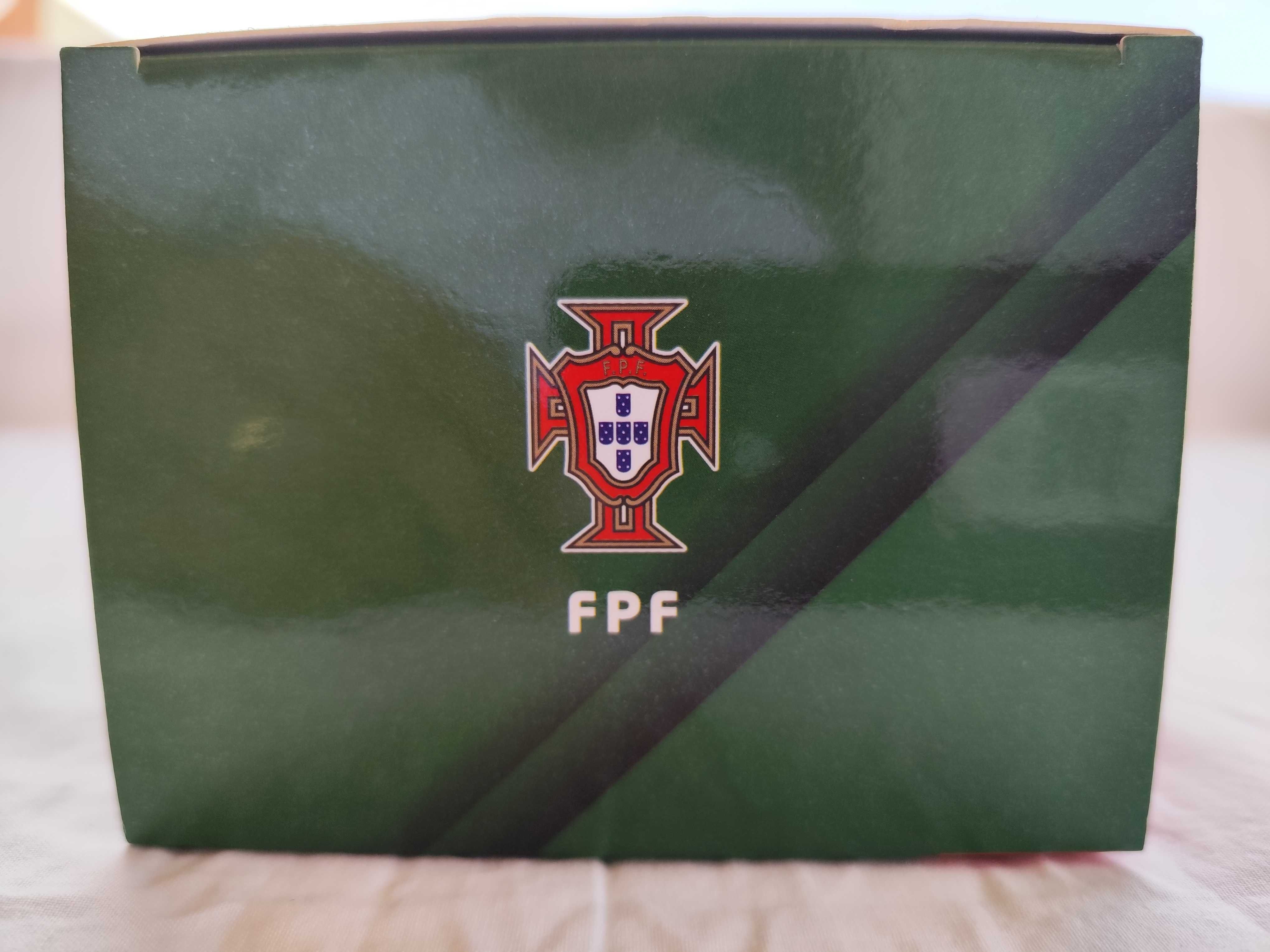 Caneca Federação Portuguesa de Futebol